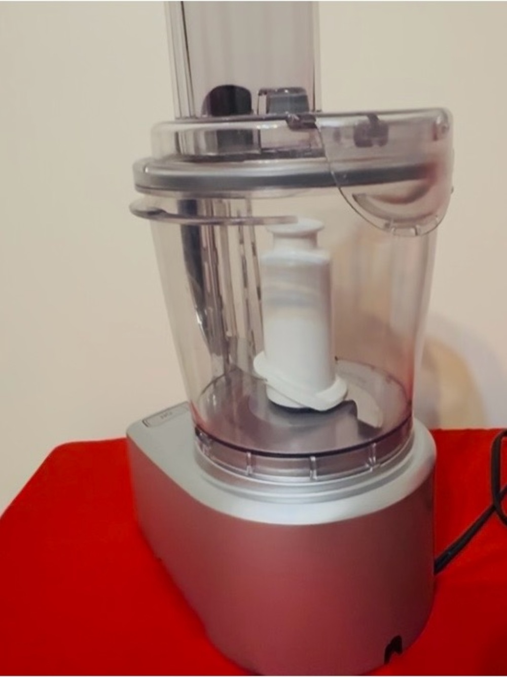 Cuisinart 7 cup elite food processor, fully functional, all parts, used/good. - Picture 4 of 11